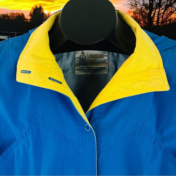 Vintage London Fog Hooded Jacket Coat | Women’s 16 Reg | Vintage Yellow - Picture 3 of 15